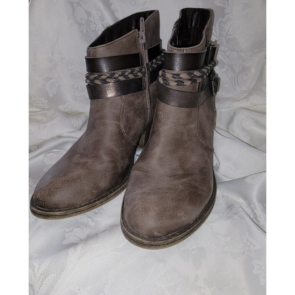 BKE Sole Elaina Size 8 Med Brown Booties From Buckle